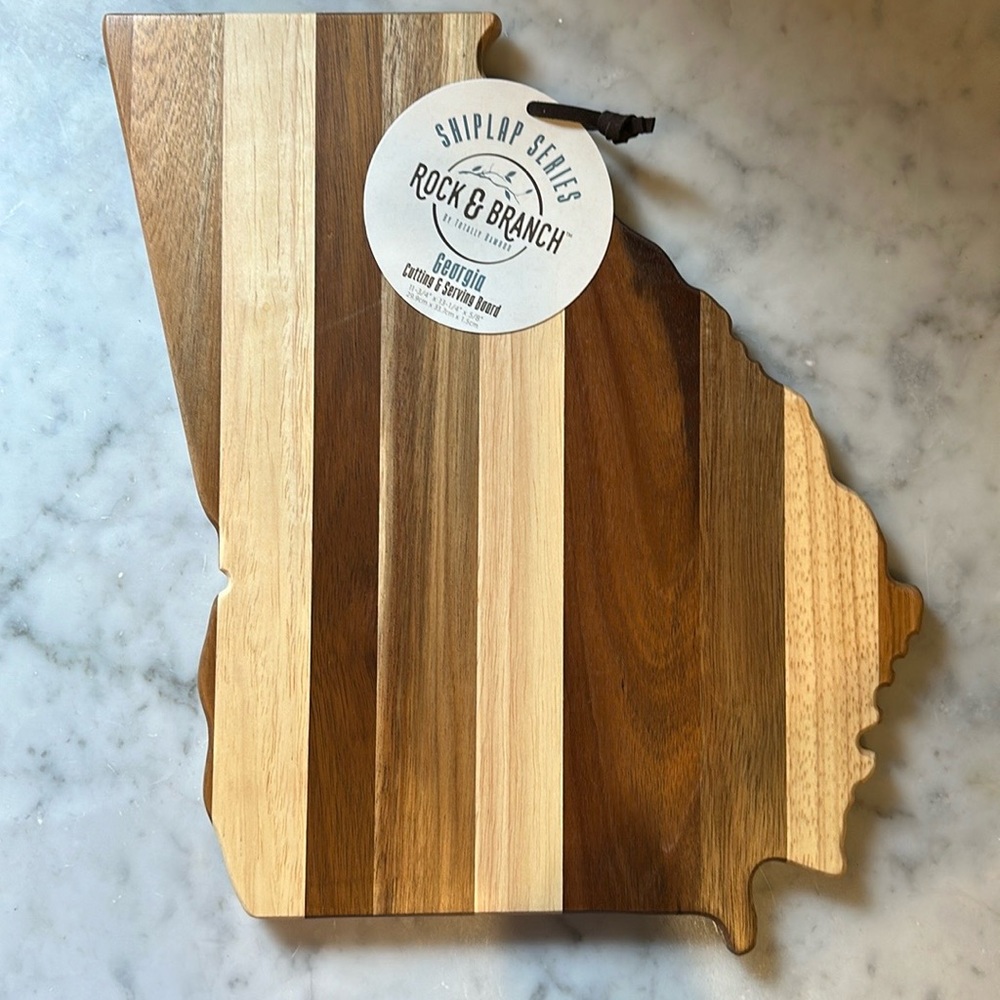 NWT! GEORGIA state shaped bamboo cutting/serving board GREAT GIFT! $9 OBO